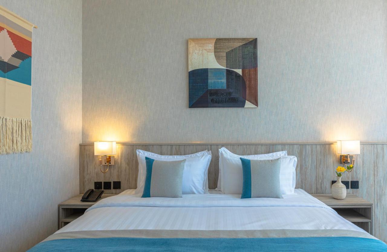 Hotel The Seasons