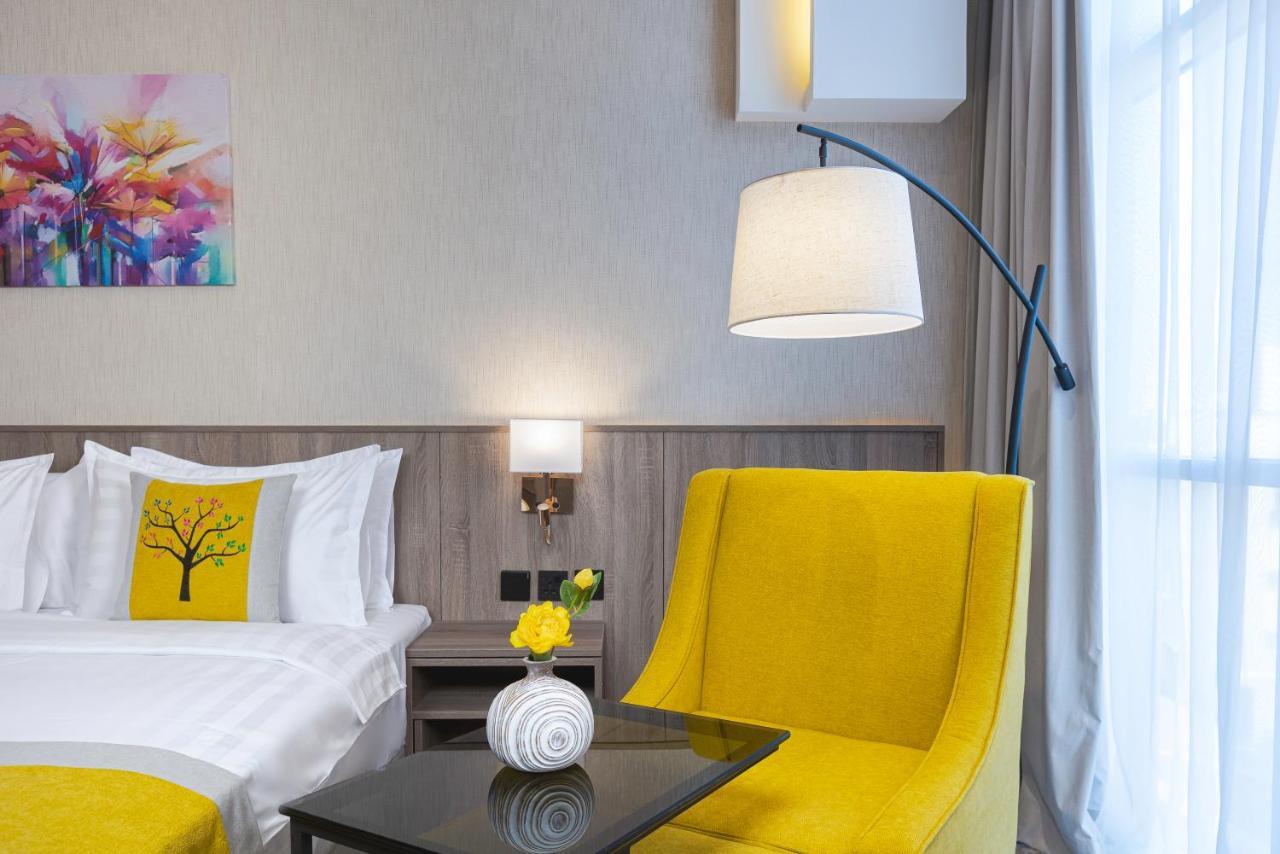 Hotel The Seasons